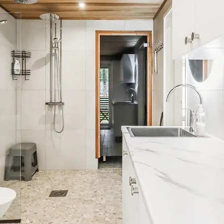 Lumo By Interhome